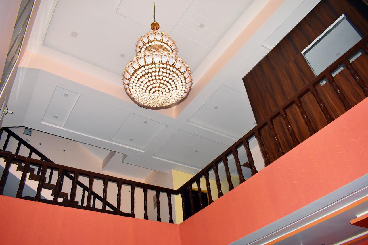 Hotel Triveni Balangir Exterior photo